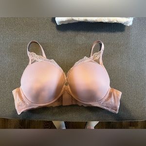 Torrid Push-up Bra 44D